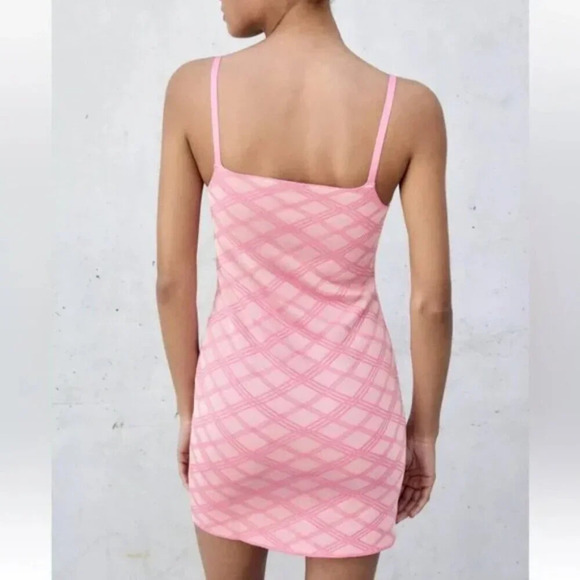 Zara Diamond Pattern Textured Knit Mini Dress NWOT Pink Size Small - Picture 2 of 8